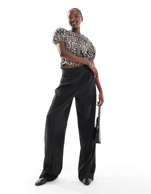 Vero Moda Tall - Rita - Pantaloni dad fit sartoriali a fondo ampio neri