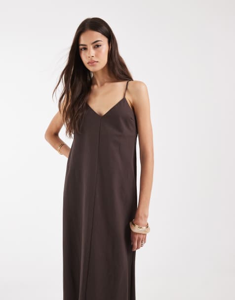 Vero Moda Tall - Robe mi-longue aspect lin à fines bretelles - Chocolat - view 1