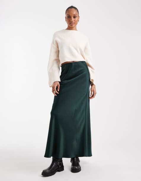 Vero Moda Tall - Satijnen midi rok met diagonale snit in smaragdgroen - view 1