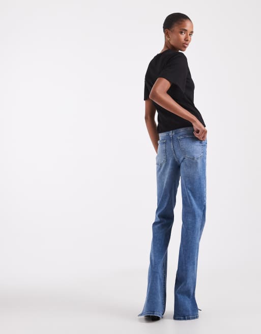 Vero Moda Tall Selina high rise flared jeans in medium blue denim, 3 of 5