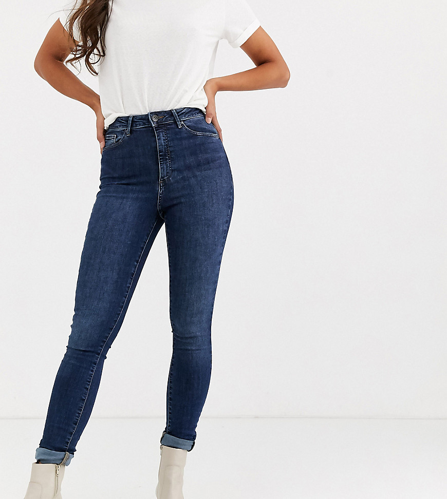 Vero Moda Tall - Skinny corrigerende jeans in donkerblauw