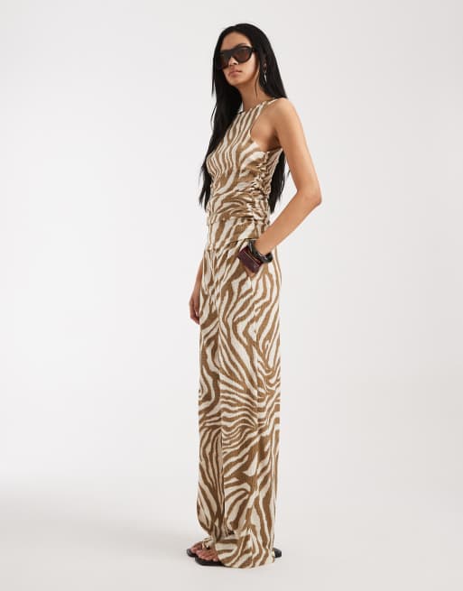 Vero Moda Tall sleeveless ruched jersey top in birch abstract print - part of a set, 2 of 4
