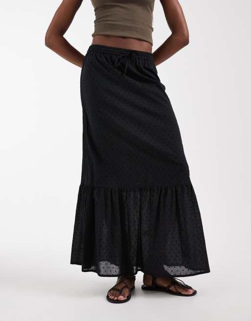 Vero Moda Tall - Sort maxinederdel i dobby-materiale med tekstur i boho-stil, 2 af 5