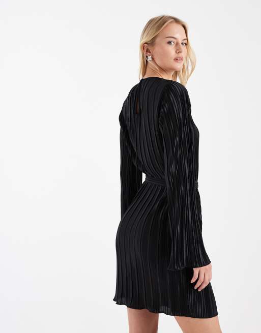 Vero Moda Tall - Sort minikjole i plissé med bindebånd i taljen, 4 af 4