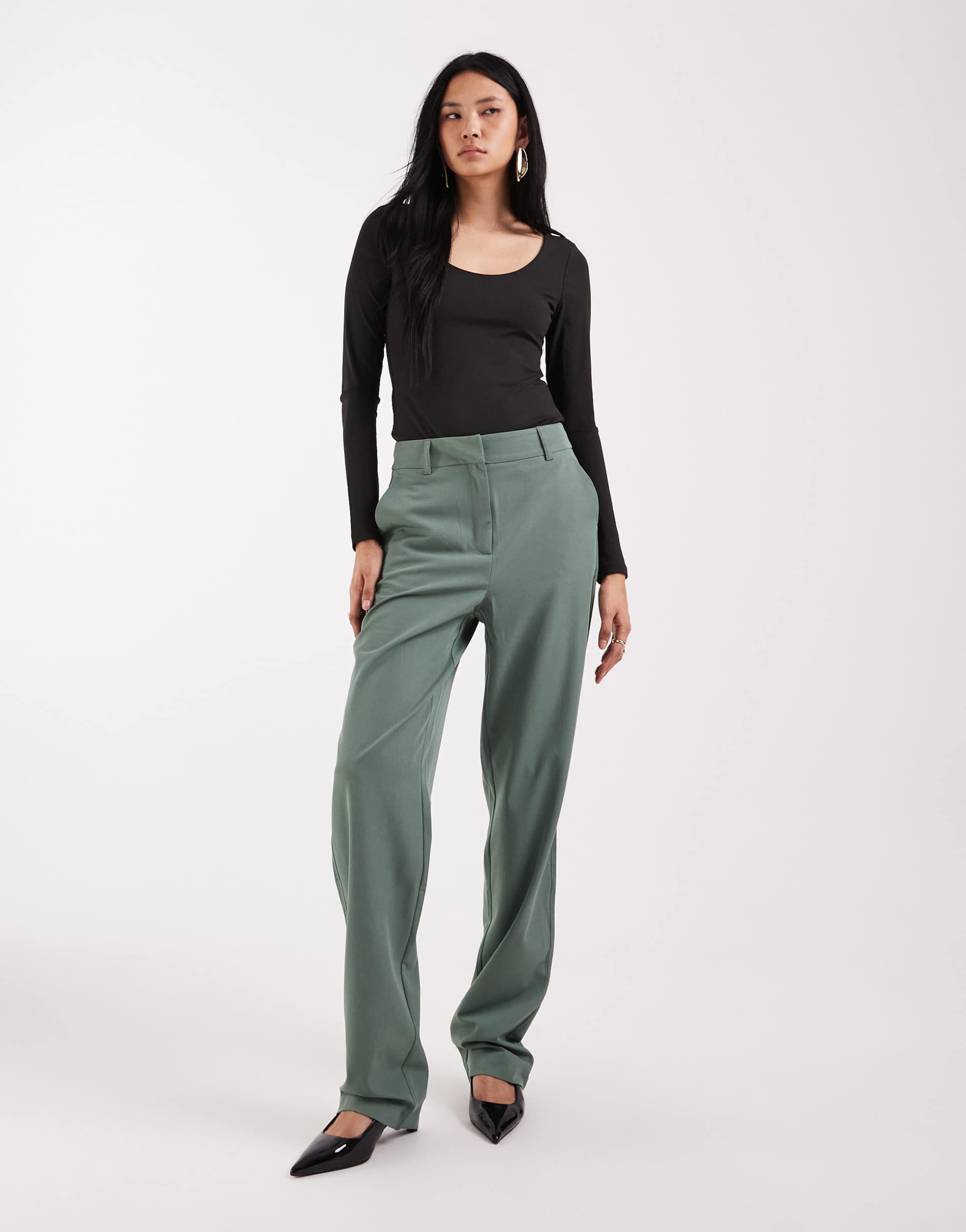 vero moda tall straight leg tailored pants in green - part of a set