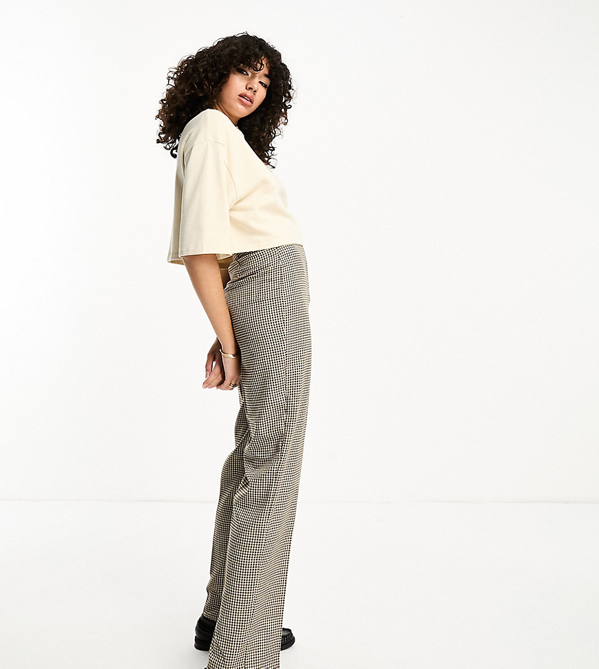 Vero Moda Tall Straight Tailored Pants In Brown Plaid-neutral