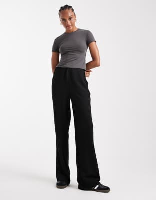 Vero Moda Tall - Strukturierte Jersey-Hose zum Überziehen in Schwarz