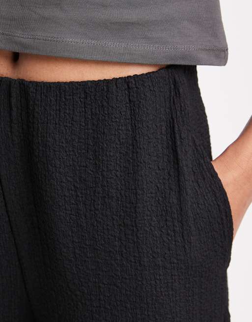Vero Moda Tall – Strukturierte Jersey-Hose zum Überziehen in Schwarz, 3 von 5