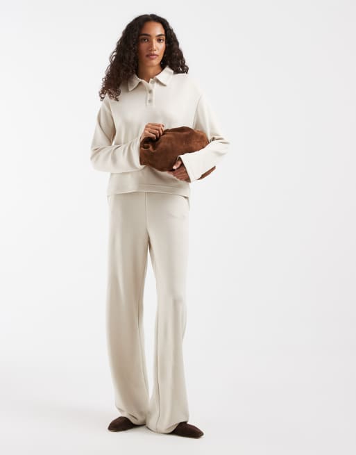 Vero Moda Tall super soft polo sweat top in cream (part of a set), 2 of 4