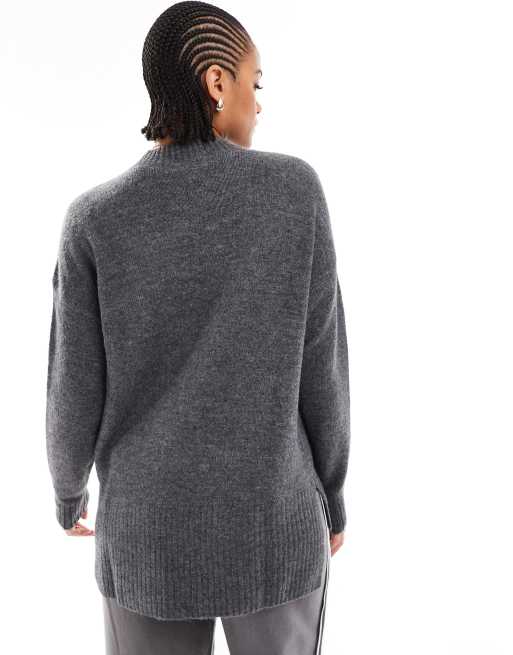 Vero Moda Tall – Szary melanżowy sweter oversize z zabudowanym dekoltem, 3 z 4