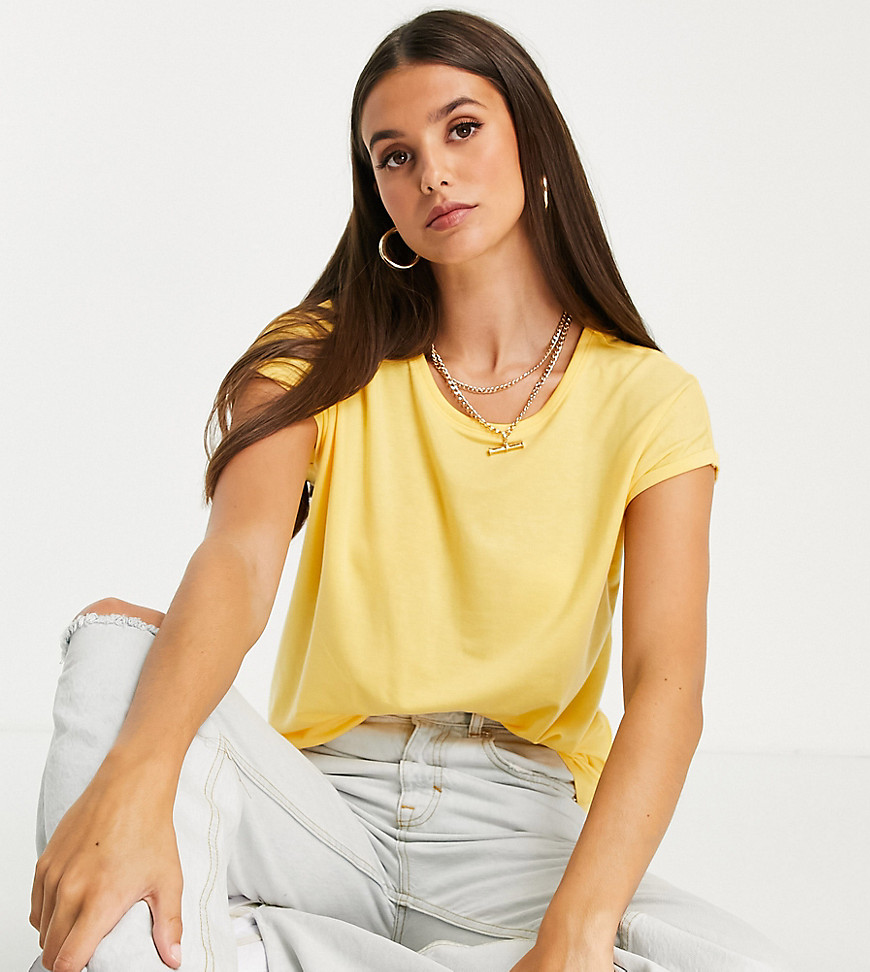 Vero Moda Tall t-shirt with v neck in yellow