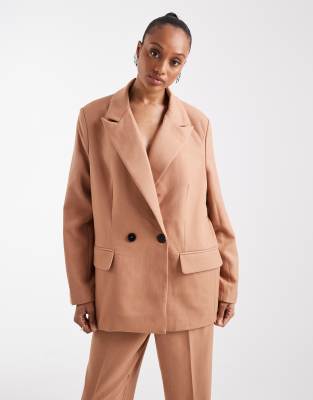 Vero Moda Tall Vero Moda Tall tailored herringbone co-ord blazer in mocha-Brown