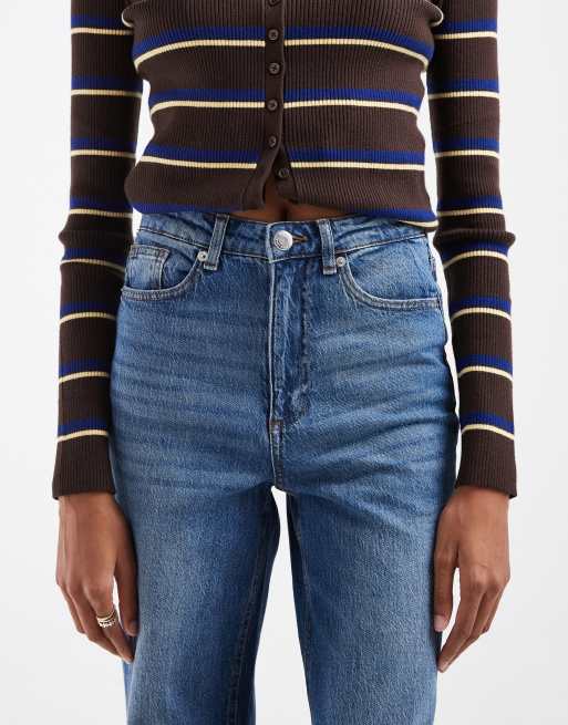 Vero Moda Tall Tessa jeans a vita alta a gamba larga in blu medio slavato, 3 di 5