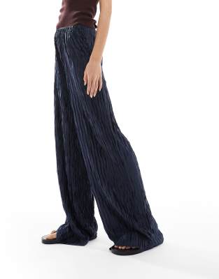 Vero Moda Tall Textured Plisse Wide Leg Pants