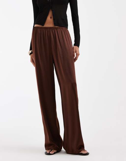 Vero Moda Tall textured satin wide leg trousers in brown, 2 of 5