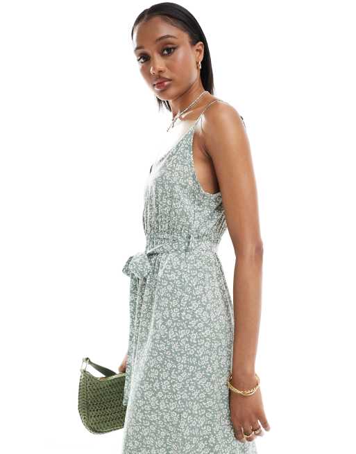 Vero Moda Tall v neck maxi dress with tie waist in sage green floral | ASOS