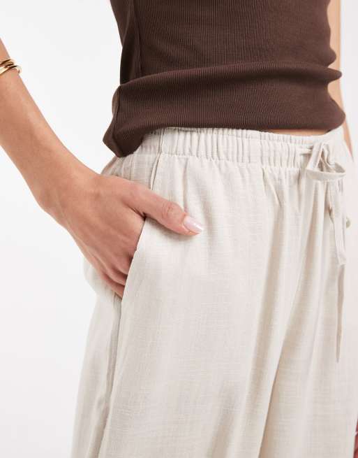 Vero Moda Tall – Weit geschnittene Hose in Steinbeige mit Leinenanteil und Kordelzugbund, 4 von 5