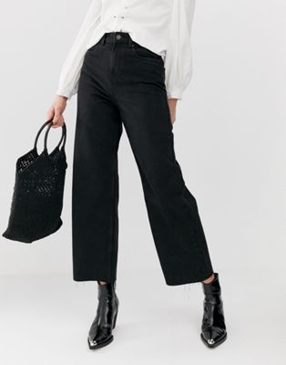 black culotte jeans