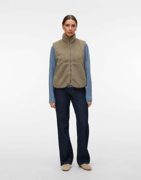 Vero Moda teddy bodywarmer in laurel oak - view 1
