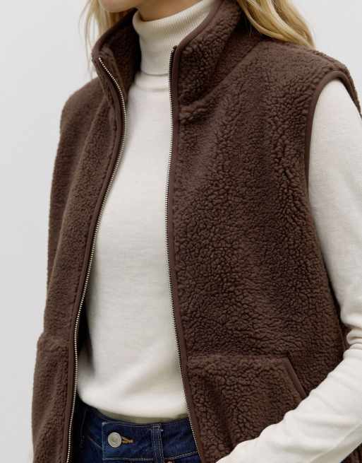Vero Moda teddyväst i chokladbrun, 4 av 5