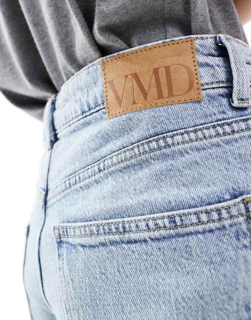 Vero Moda Tess denim shorts in light blue, 3 of 5