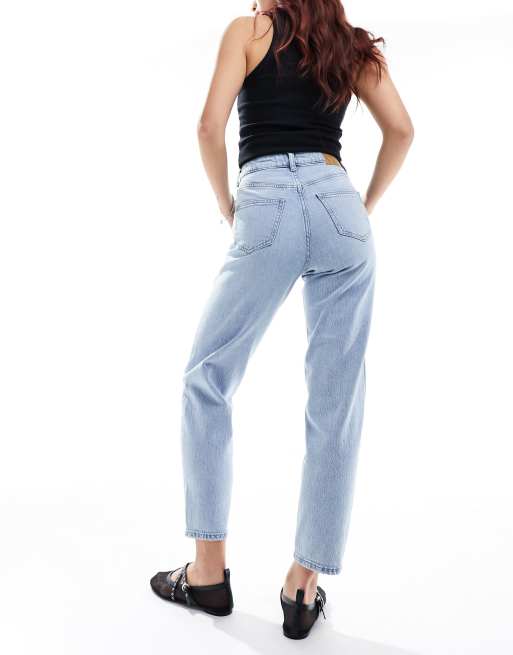 Vero Moda Tessa high rise mom jeans in light blue denim ASOS