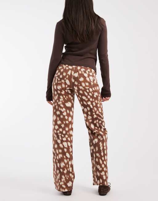 Vero Moda Tessa high waist wide leg jeans in deer print, 2 of 5