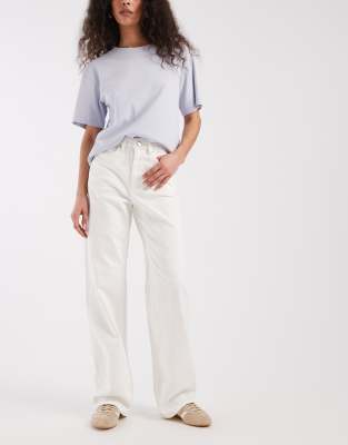 Vero Moda - Tessa - Weit geschnittene Jeans in leuchtendem Weiß mit hohem Bund