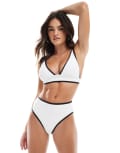 [Vero Moda] Vero Moda textured bikini top with tipping in white XS White W Black