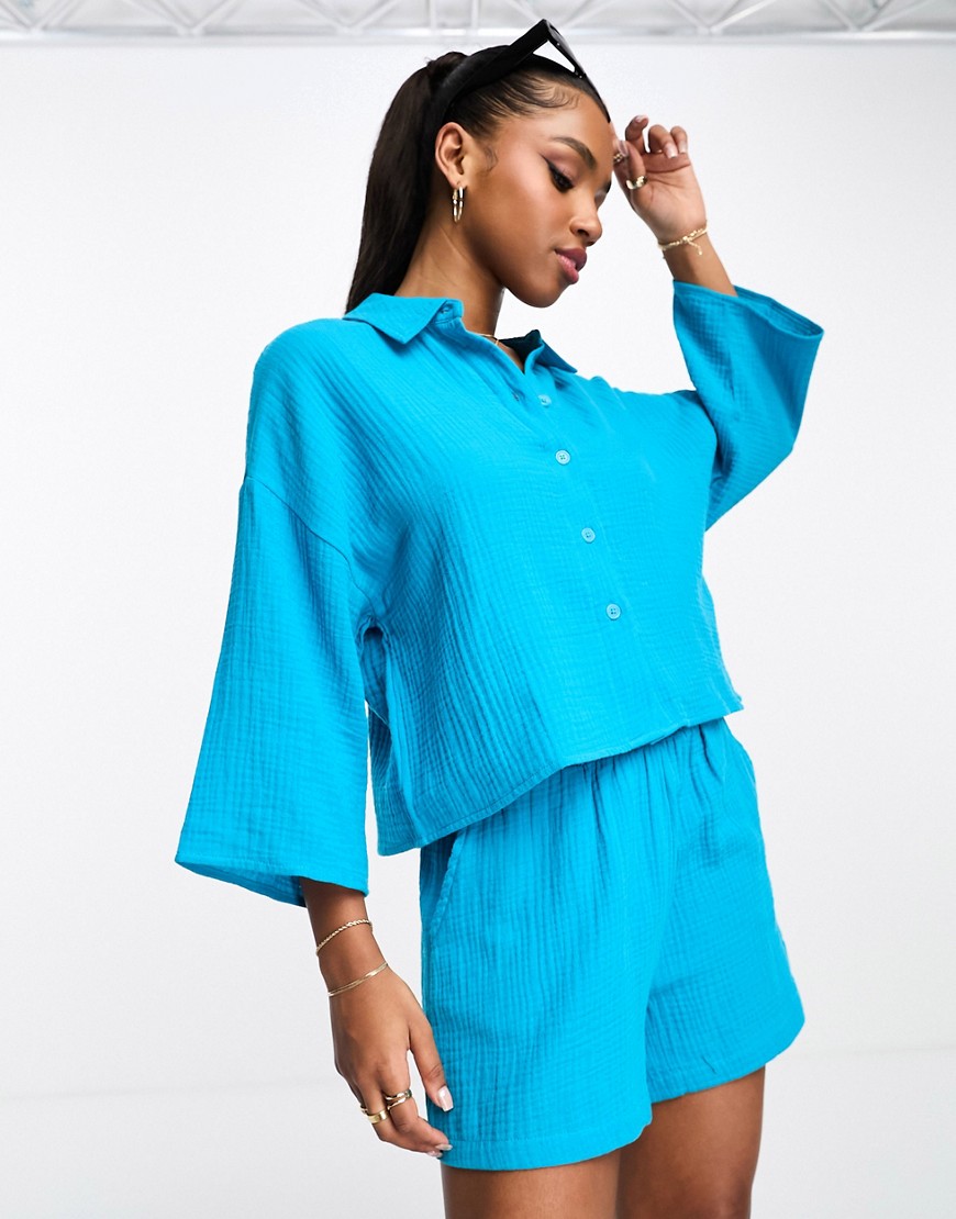 Vero Moda textured cropped shirt co-ord in blue