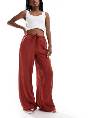 Vero Moda textured drawstring waist wide leg trouser in rust-Brown