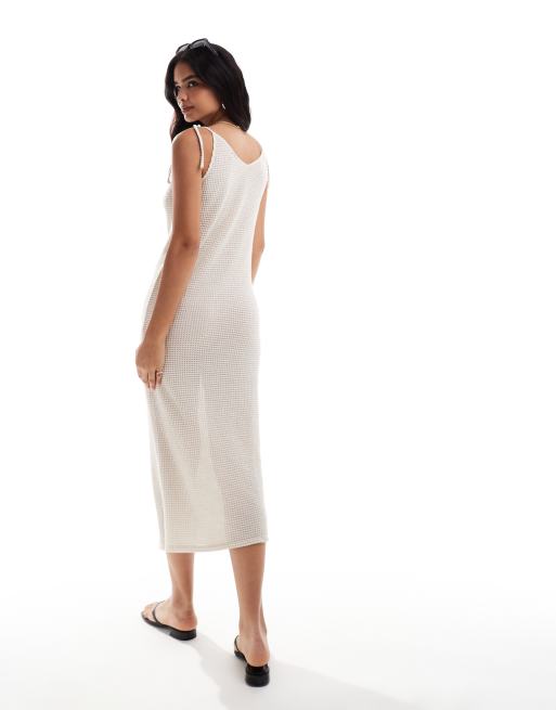 Vero Moda textured jersey maxi dress in cream, 3 of 4