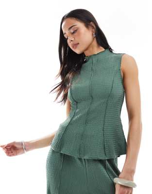 Vero Moda Textured Jersey Seam Detail Top In Green