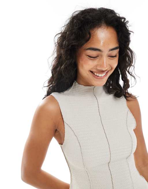 Vero Moda textured jersey seam detail top in stone (part of a set), 3 of 4