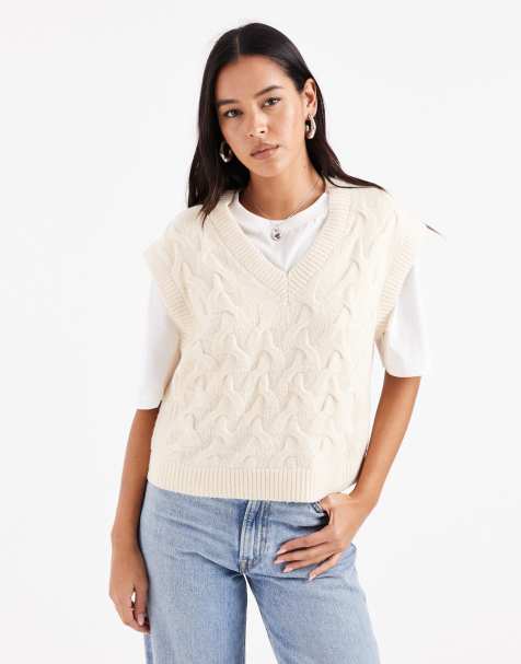 Vero Moda textured knitted v neck vest in cream - view 1