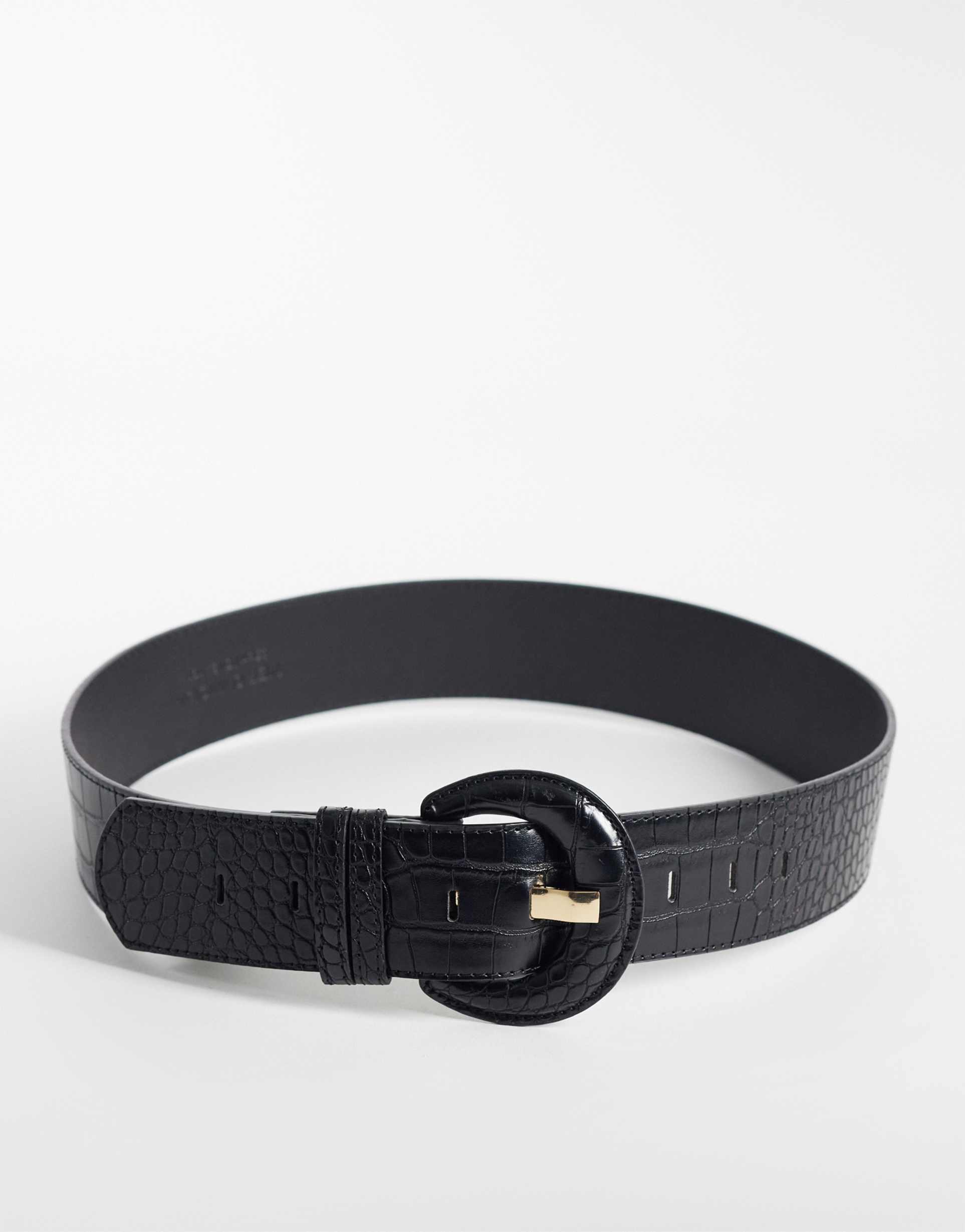 vero moda textured large round buckle belt in black