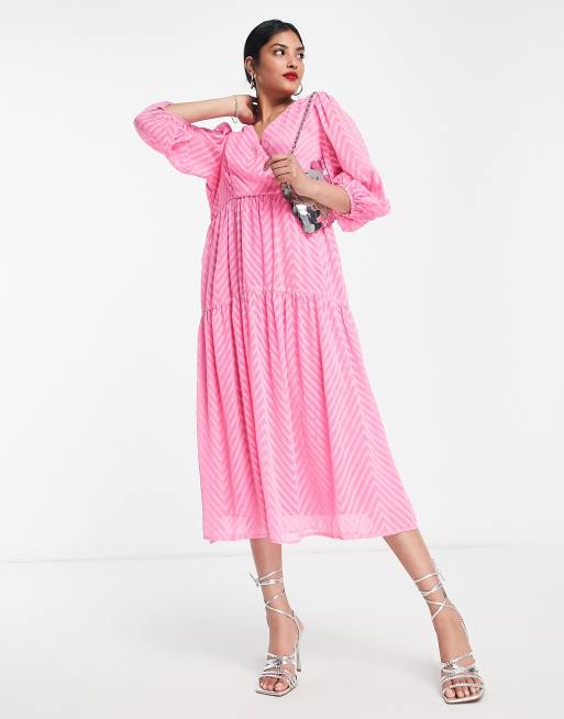 Vero Moda textured midi dress in pink | ASOS