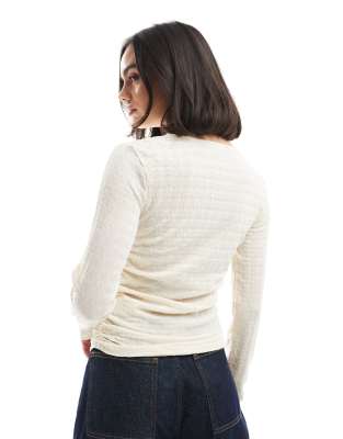 Vero Moda Textured Ruched Long Sleeve Top In White