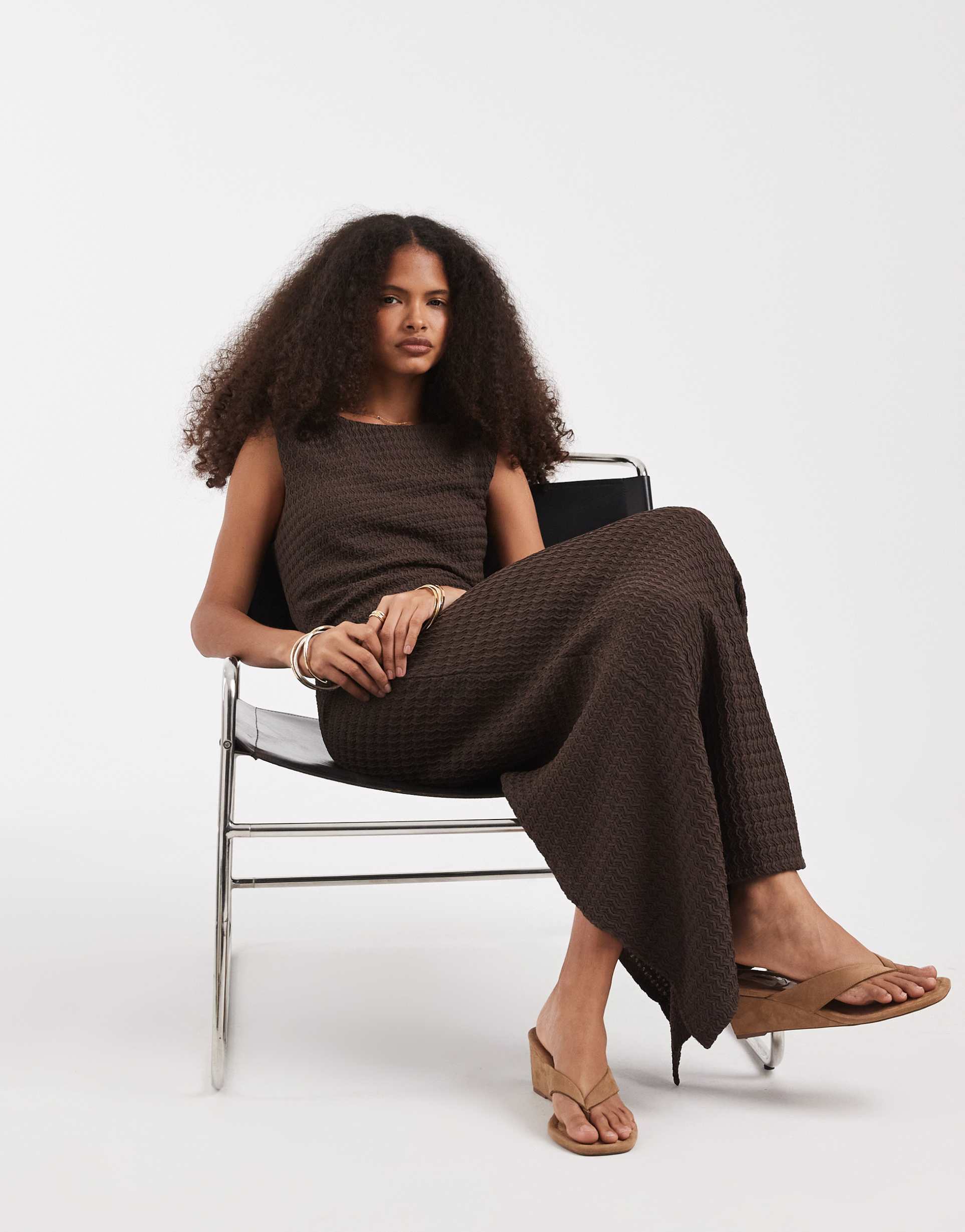 vero moda textured twist detail maxi dress in chocolate brown