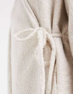 Vero Moda Textured Wool-touch Tie Side Jacket In White