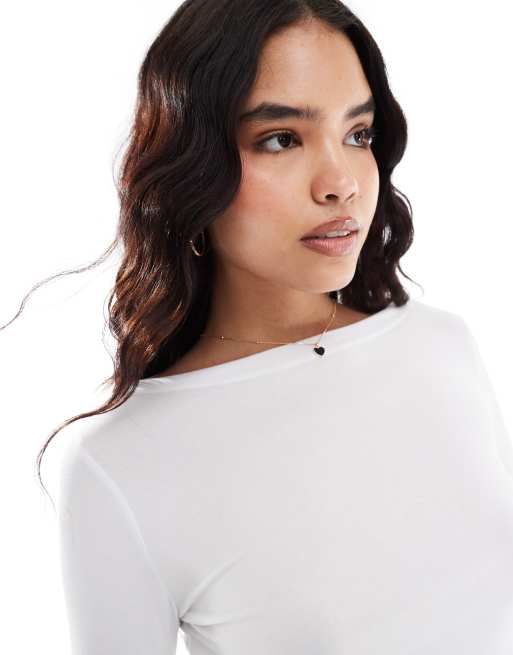 Vero Moda three quarter sleeve boat neck t-shirt in white, 3 of 4