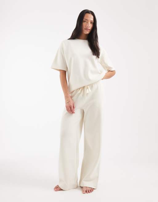 Vero Moda oversized sweats T-shirt & tie waist wide leg sweatpants set in cream, 3 of 3