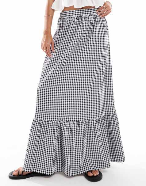 Vero Moda tiered hem maxi skirt in black gingham print - view 1