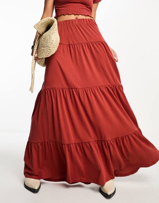 Tiered red skirt sale