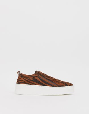 tiger print trainers