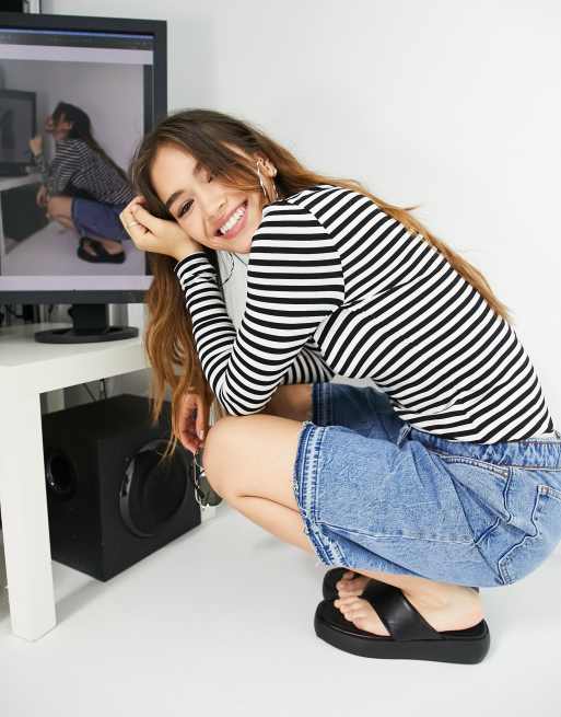 Vero Moda - Top a maniche lunghe nero a righe con scollo a barchetta