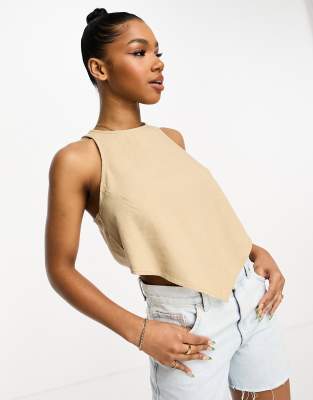 Vero Moda - Top aus Leinen in Beige mit Zipfelsaum-Weiß