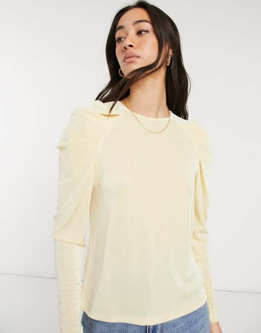 Vero Moda - Top avvolgente con polsini lunghi color crema