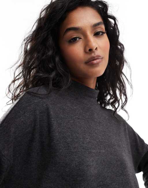 Vero Moda - Top in jersey accollato oversize nero mélange, 3 di 4