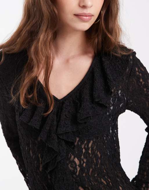 Vero Moda top in pizzo con dettaglio volant e maniche lunghe nero, 4 di 4
